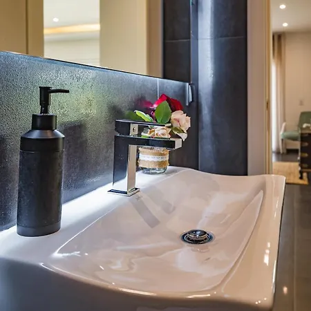 Advania לוריניה